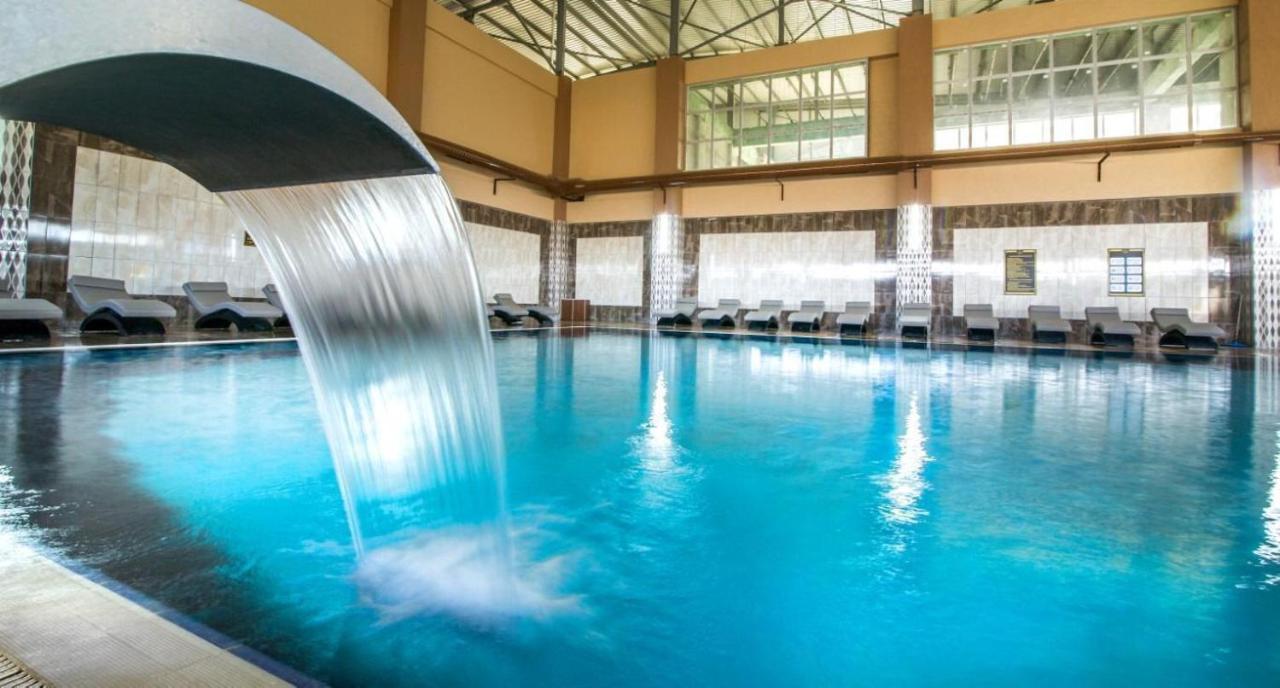 Arya Termal Hotel Афион Екстериор снимка