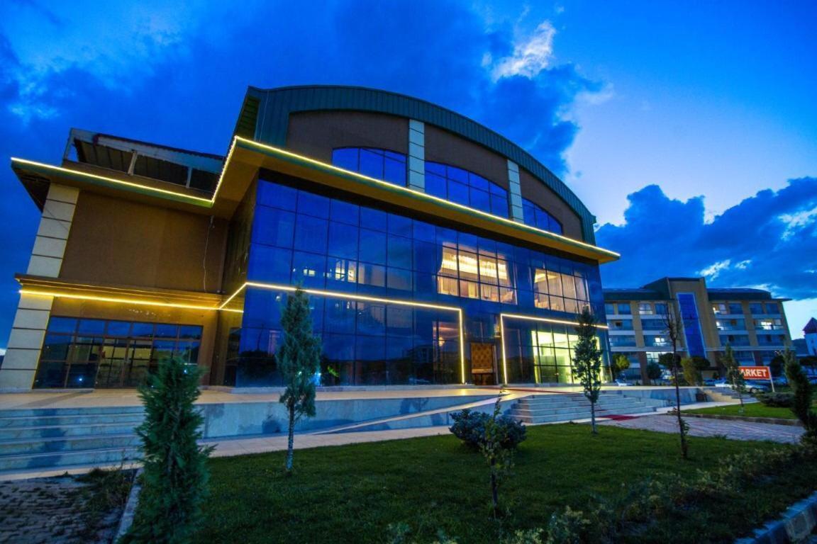 Arya Termal Hotel Афион Екстериор снимка